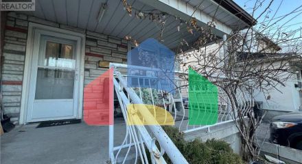 Residential - Single Family Home - Toronto, Canada - Canada