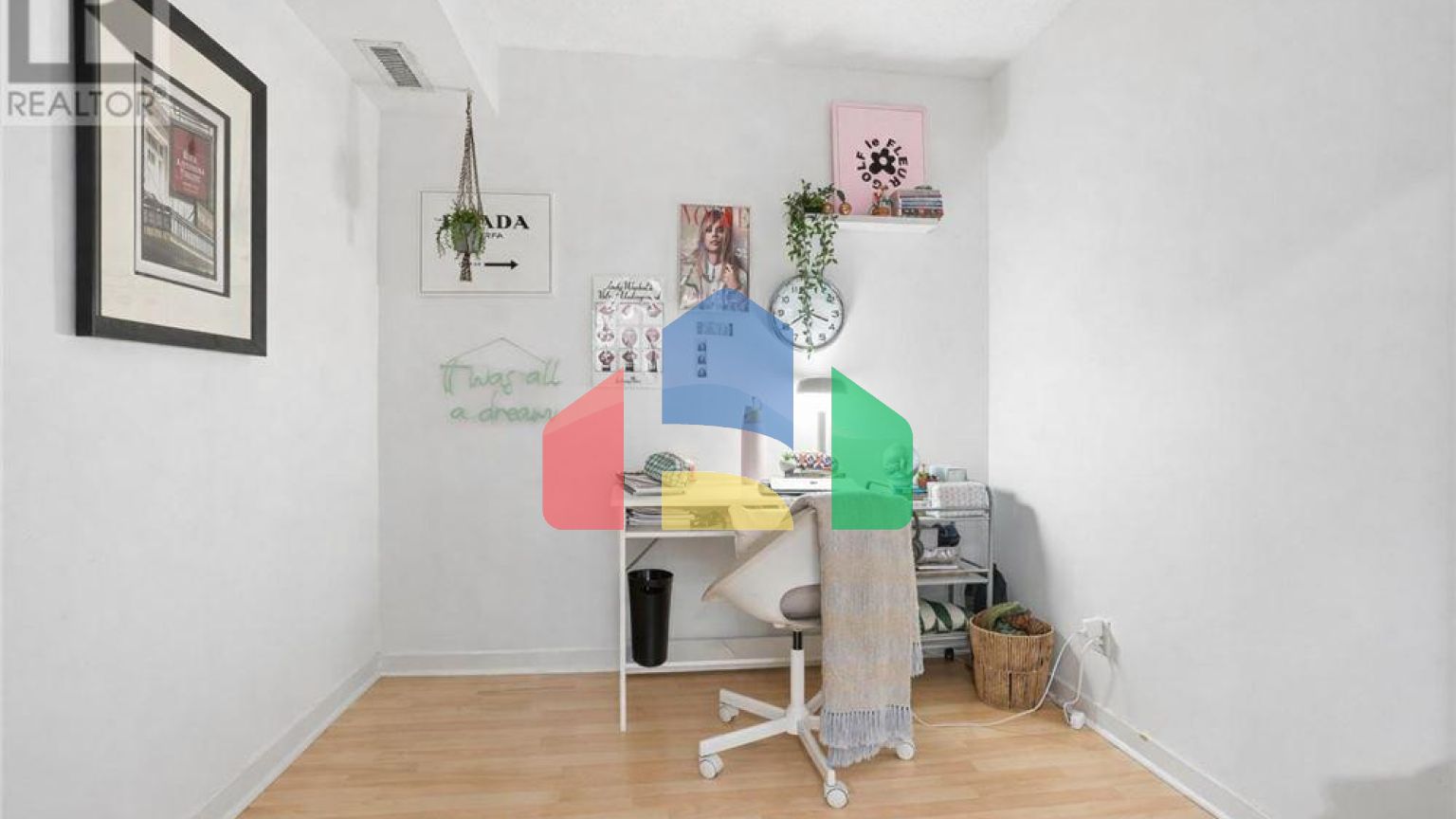 Residential - Condo/Apartment - Toronto, Canada - Canada