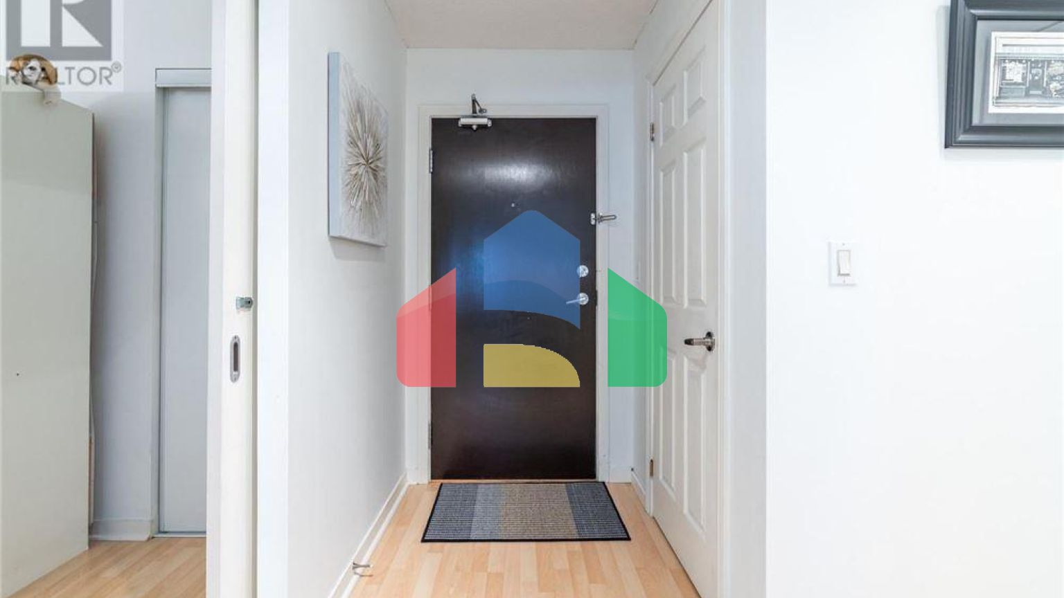 Residential - Condo/Apartment - Toronto, Canada - Canada