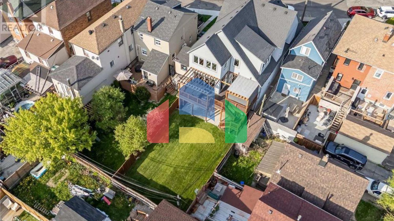 Residential - Single Family Home - Toronto, Canada - Canada