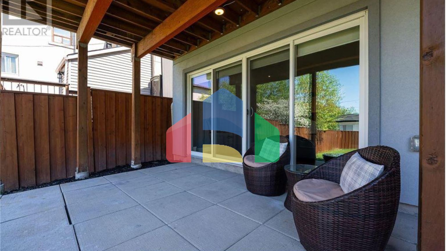 Residential - Single Family Home - Toronto, Canada - Canada