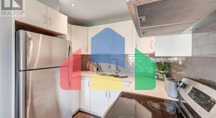 Residential - Single Family Home - Toronto, Canada - Canada