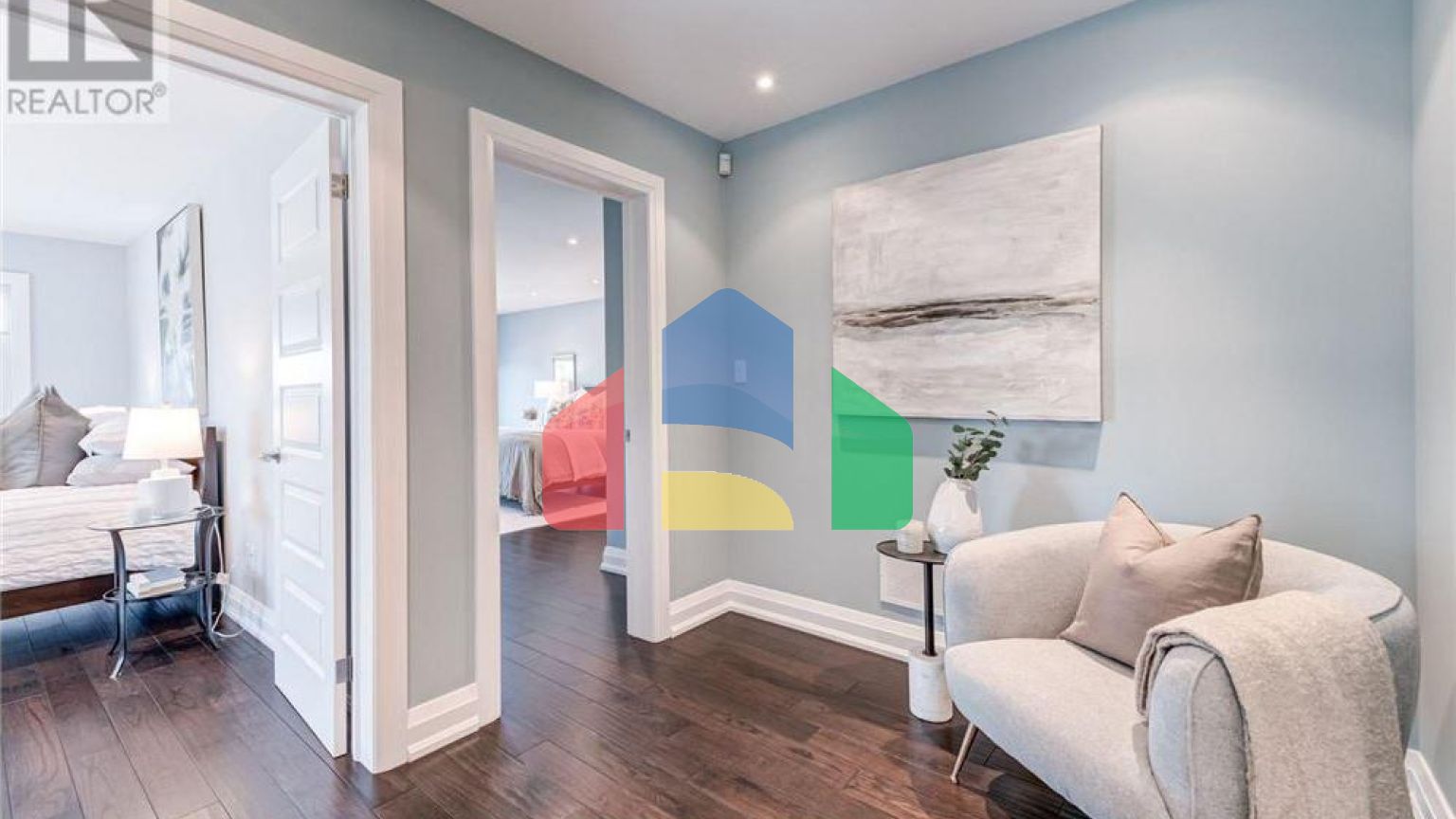 Residential - Single Family Home - Toronto, Canada - Canada