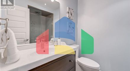 Residential - Single Family Home - Toronto, Canada - Canada