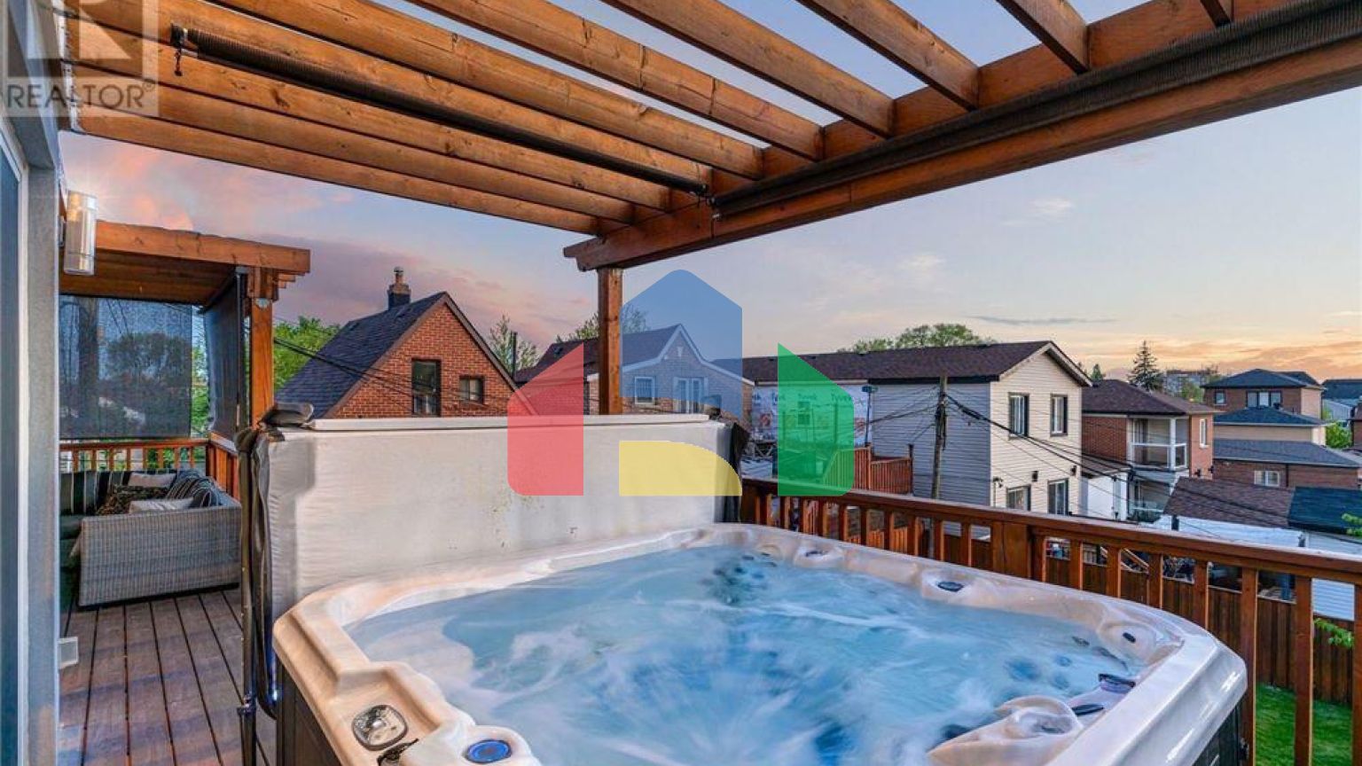 Residential - Single Family Home - Toronto, Canada - Canada