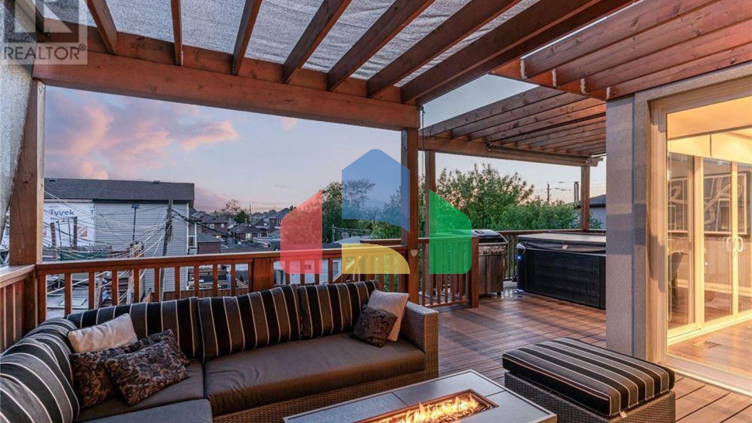 Residential - Single Family Home - Toronto, Canada - Canada