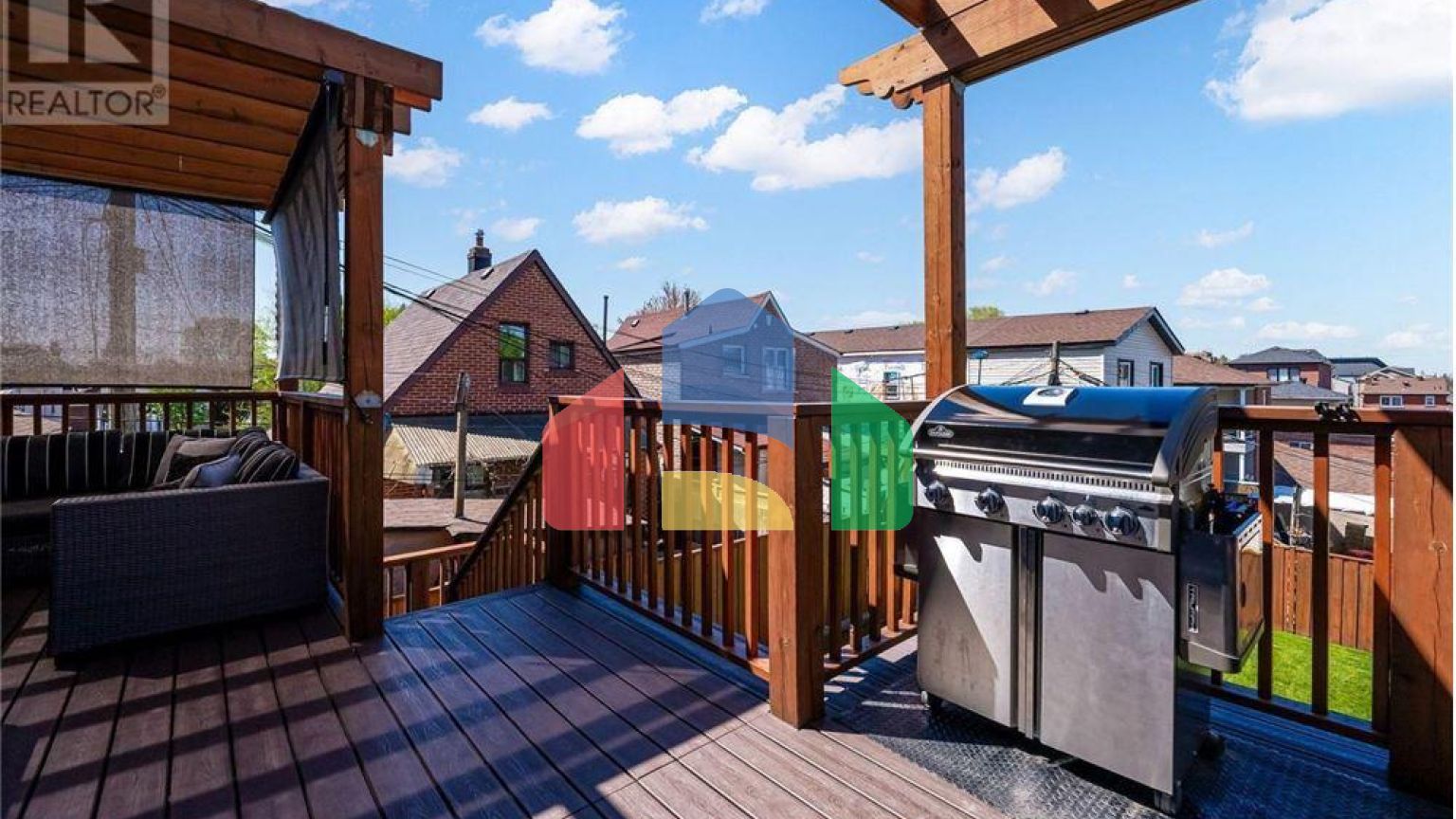 Residential - Single Family Home - Toronto, Canada - Canada