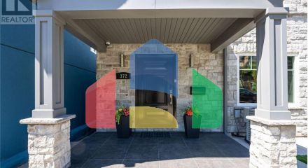 Residential - Single Family Home - Toronto, Canada - Canada