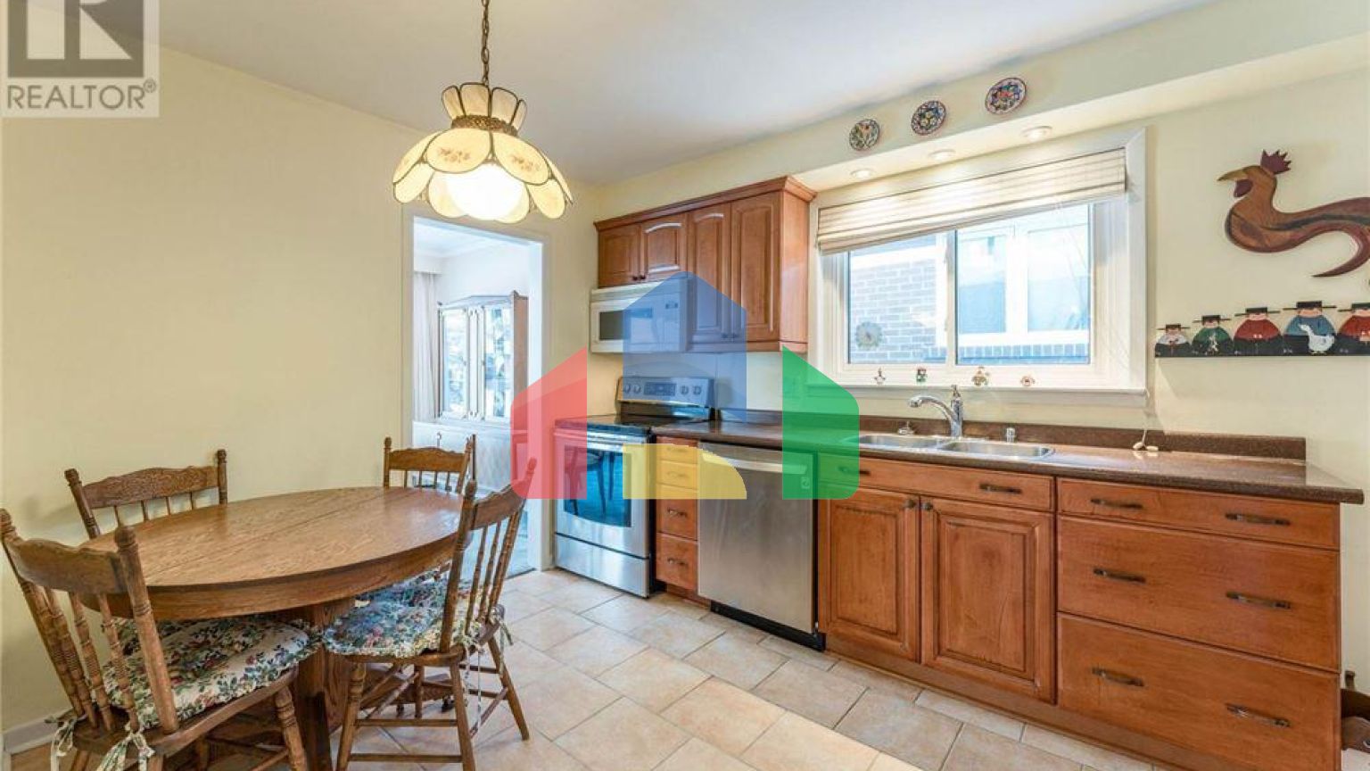 Residential - Single Family Home - Toronto, Canada - Canada