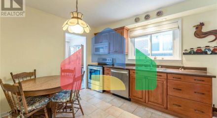 Residential - Single Family Home - Toronto, Canada - Canada