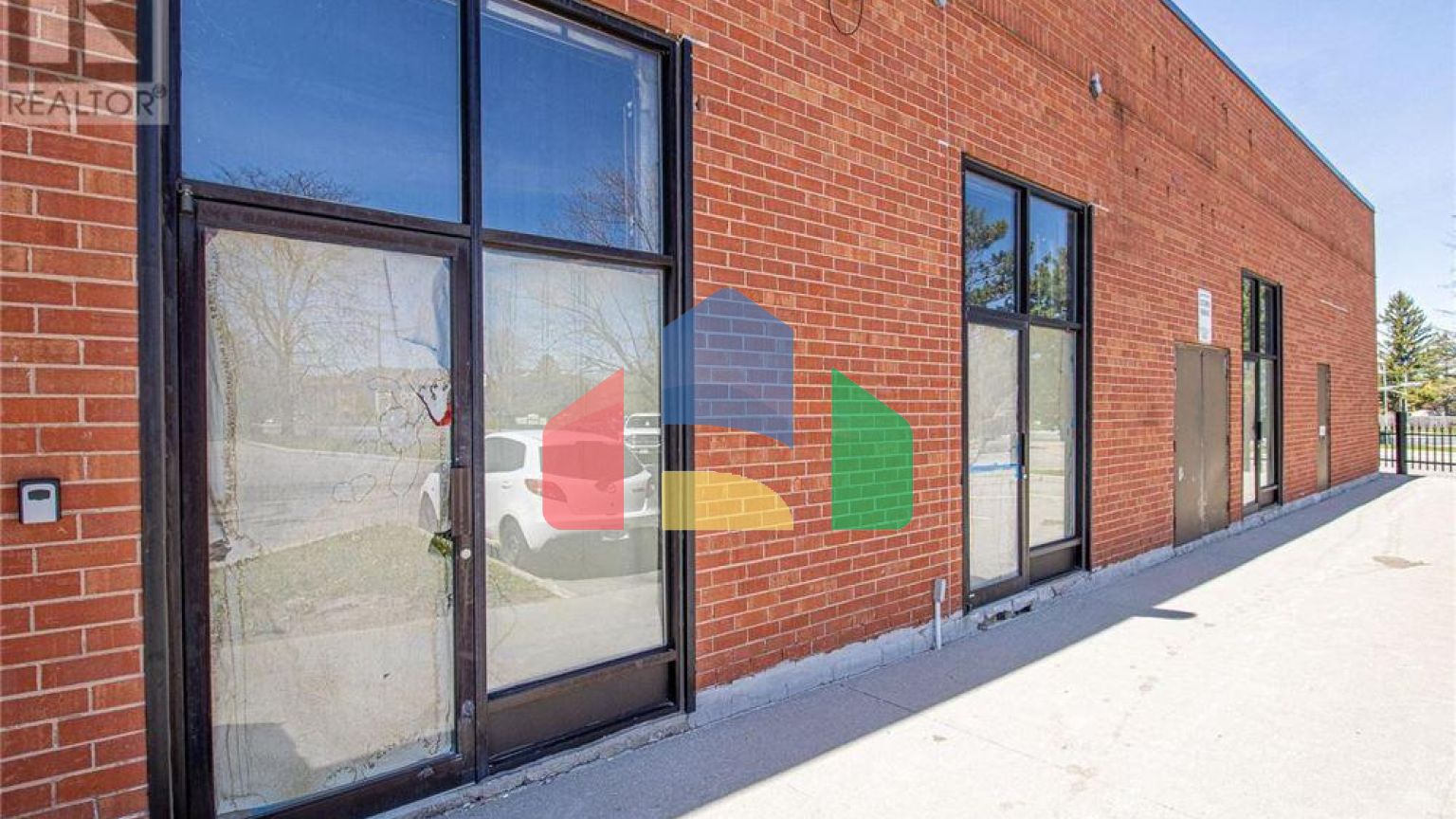 Commercial - Commercial/Retail - Toronto, Canada - Canada