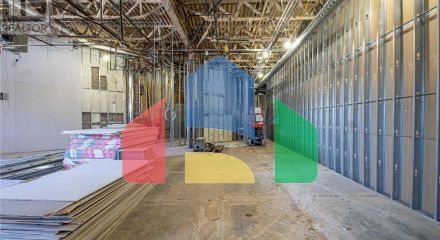 Commercial - Commercial/Retail - Toronto, Canada - Canada