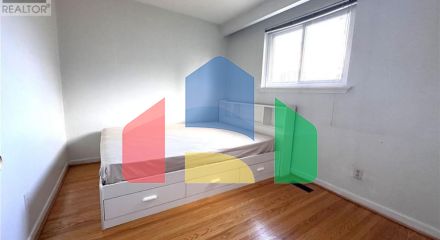 Residential - Single Family Home - Toronto, Canada - Canada