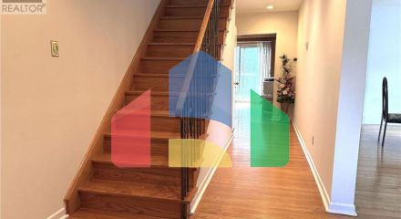 Residential - Single Family Home - Toronto, Canada - Canada