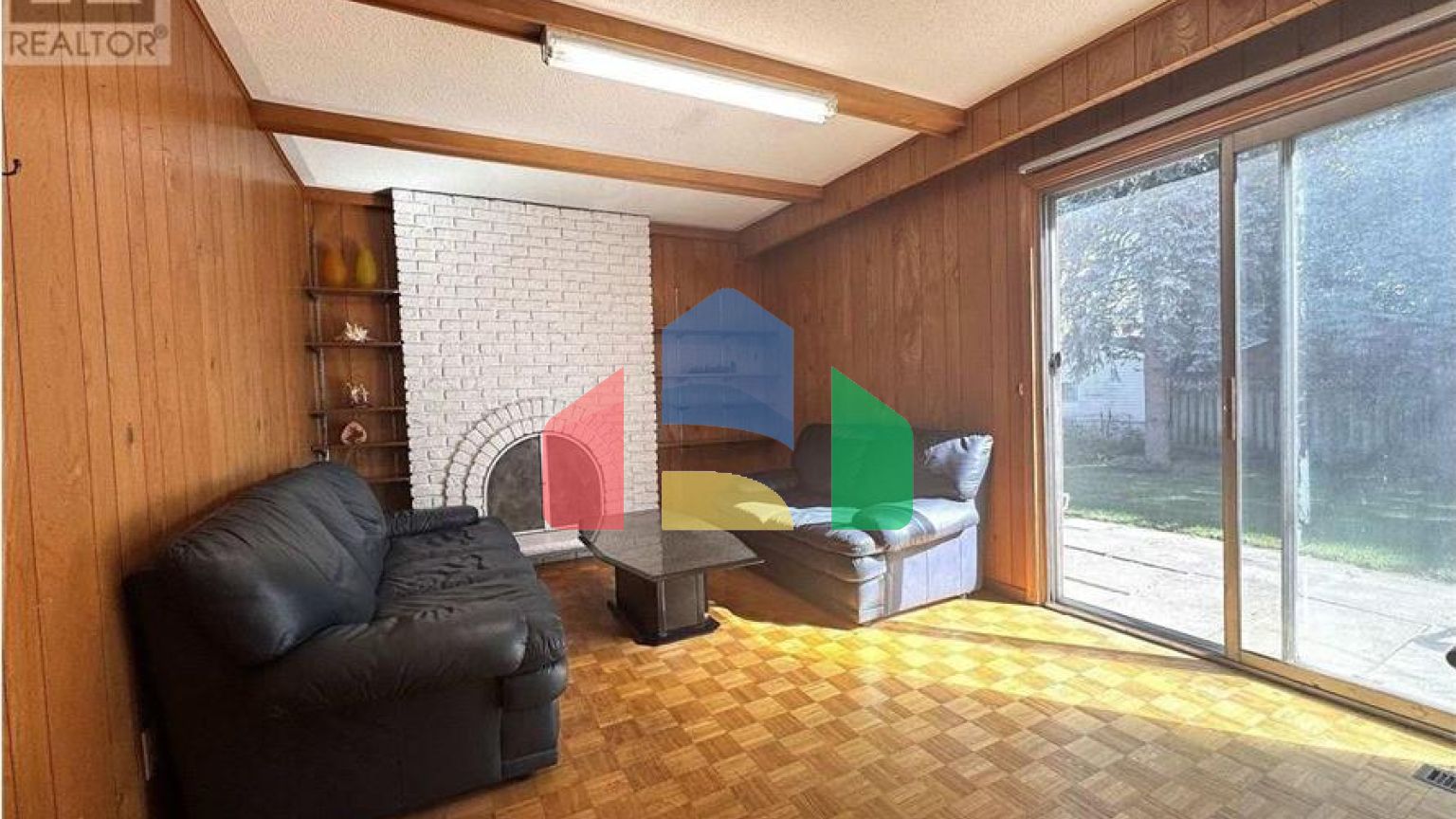 Residential - Single Family Home - Toronto, Canada - Canada