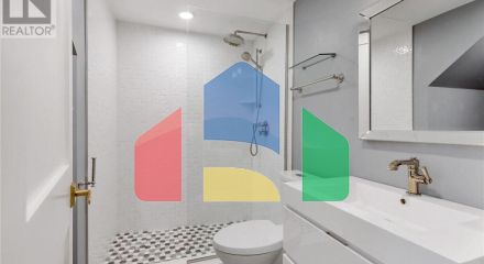 Residential - Multi-Family - Toronto, Canada - Canada