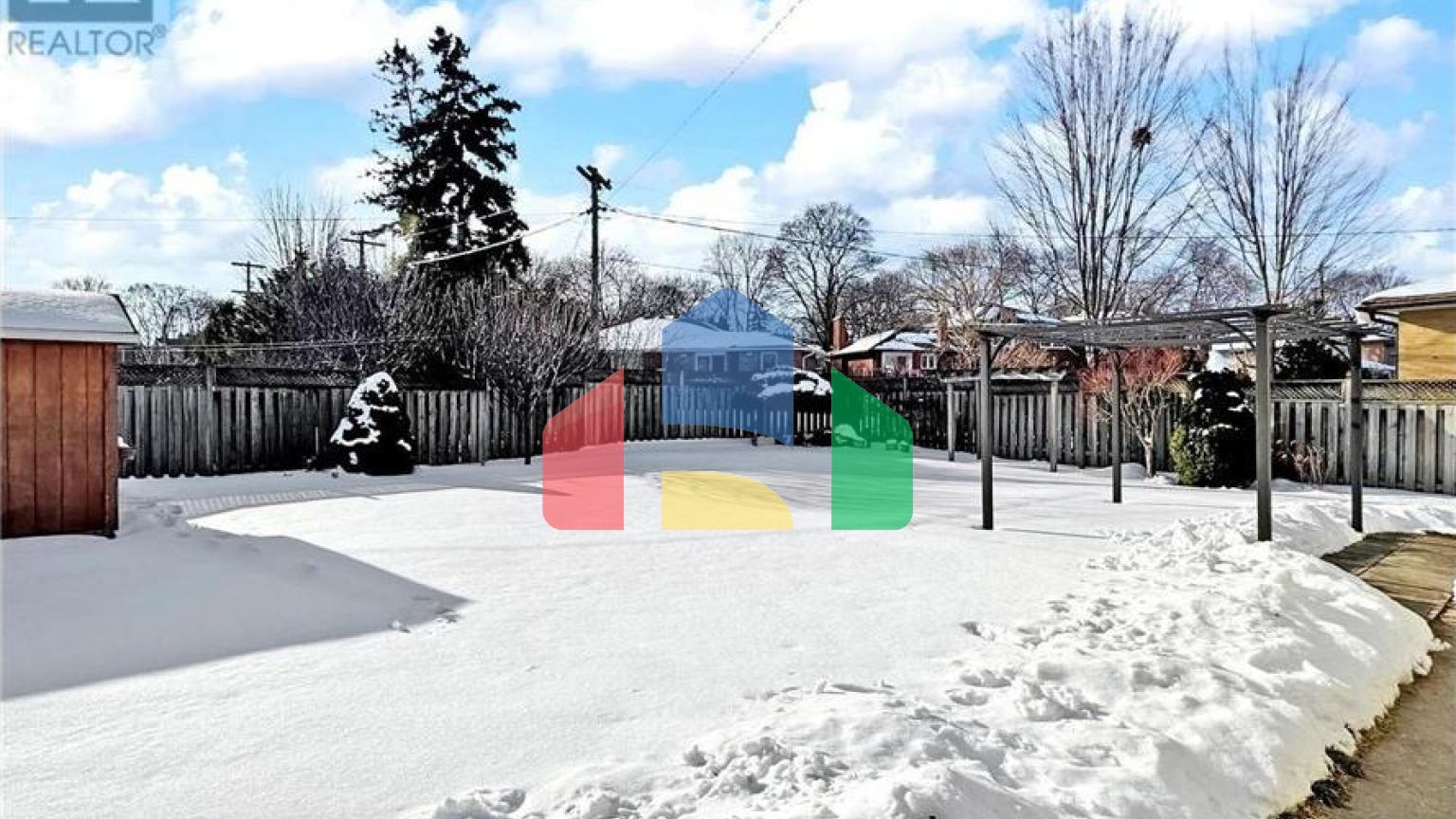 Residential - Single Family Home - Toronto, Canada - Canada