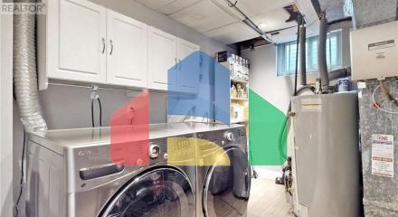 Residential - Single Family Home - Toronto, Canada - Canada