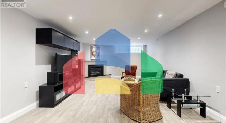 Residential - Single Family Home - Toronto, Canada - Canada