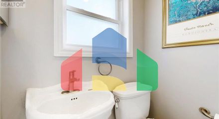 Residential - Single Family Home - Toronto, Canada - Canada