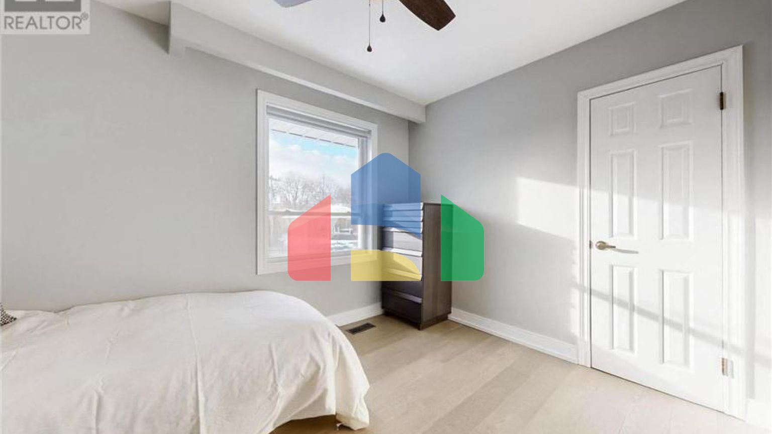 Residential - Single Family Home - Toronto, Canada - Canada