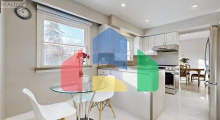 Residential - Single Family Home - Toronto, Canada - Canada