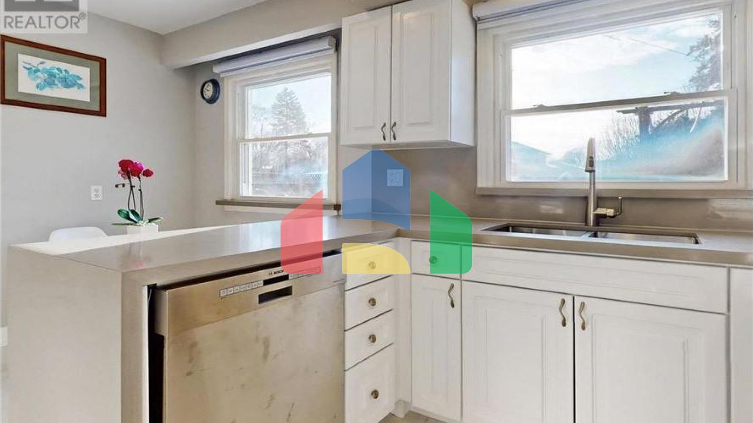 Residential - Single Family Home - Toronto, Canada - Canada