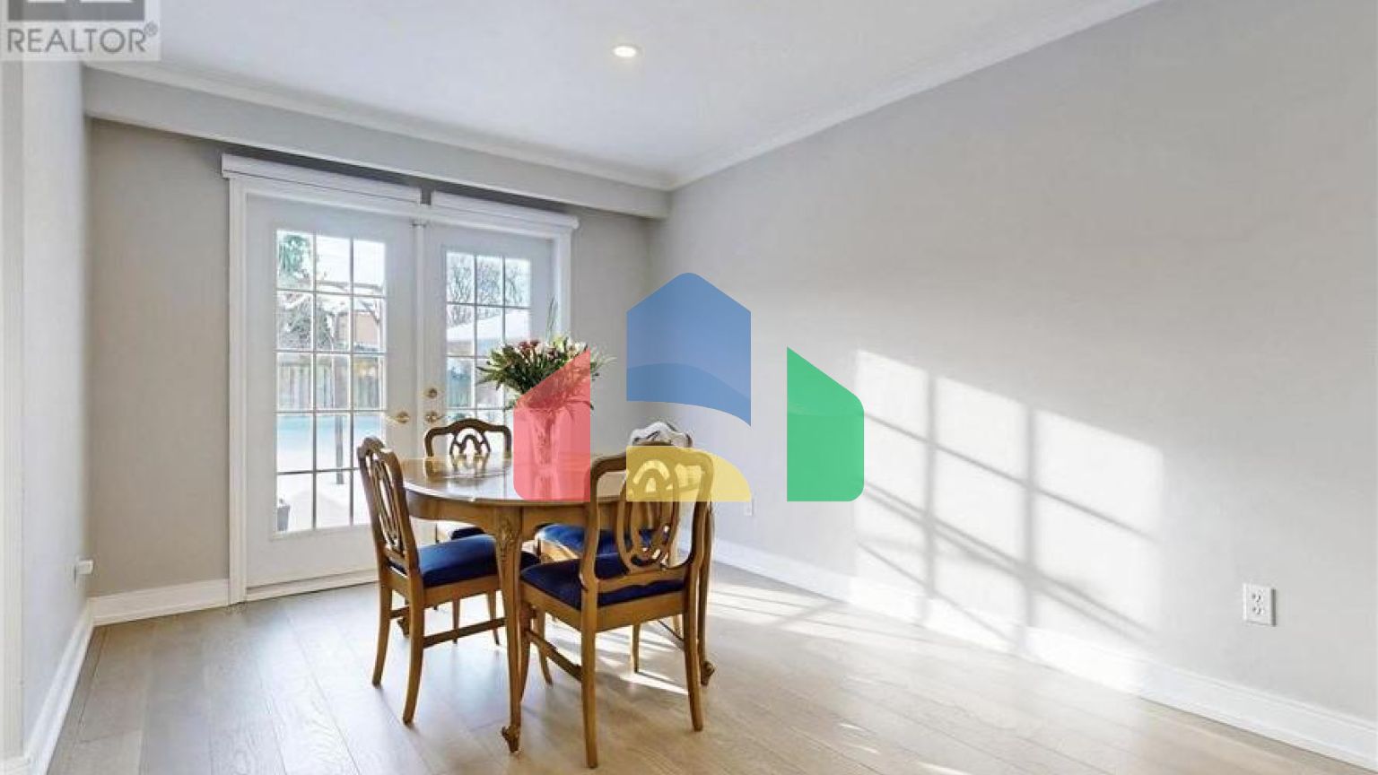 Residential - Single Family Home - Toronto, Canada - Canada