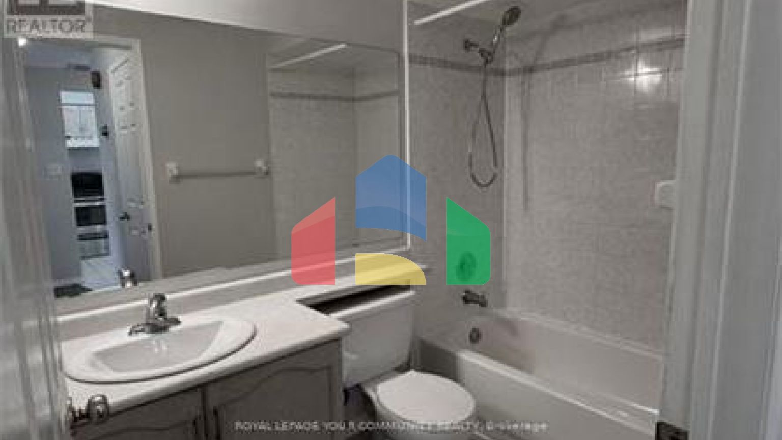 Residential - Condo/Apartment - Toronto, Canada - Canada