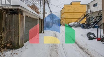 Residential - Single Family Home - Toronto, Canada - Canada