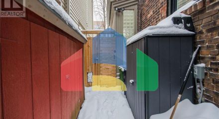 Residential - Single Family Home - Toronto, Canada - Canada