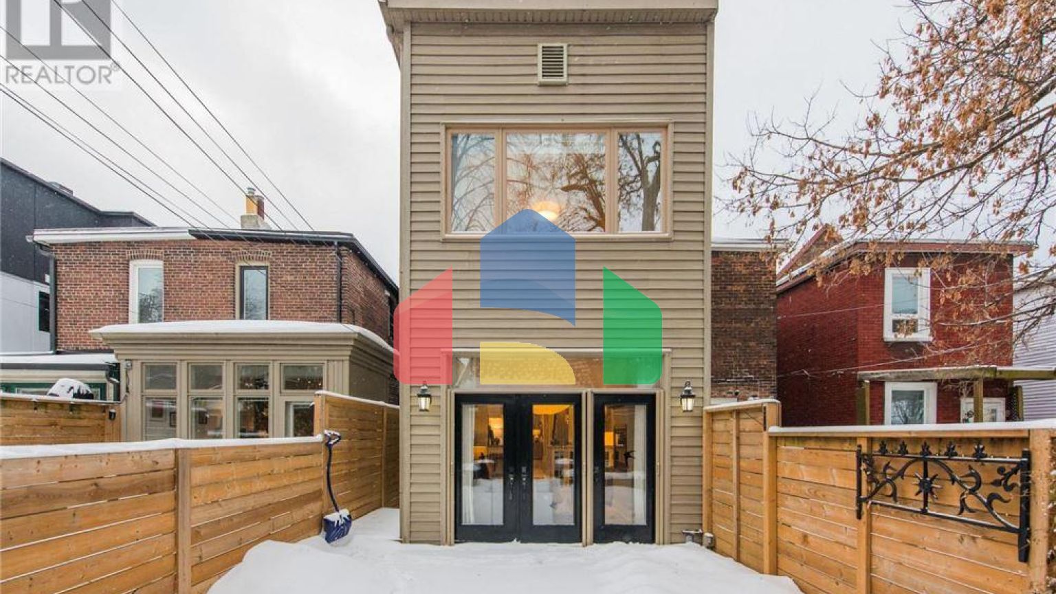 Residential - Single Family Home - Toronto, Canada - Canada