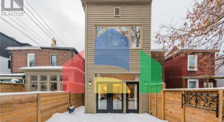 Residential - Single Family Home - Toronto, Canada - Canada