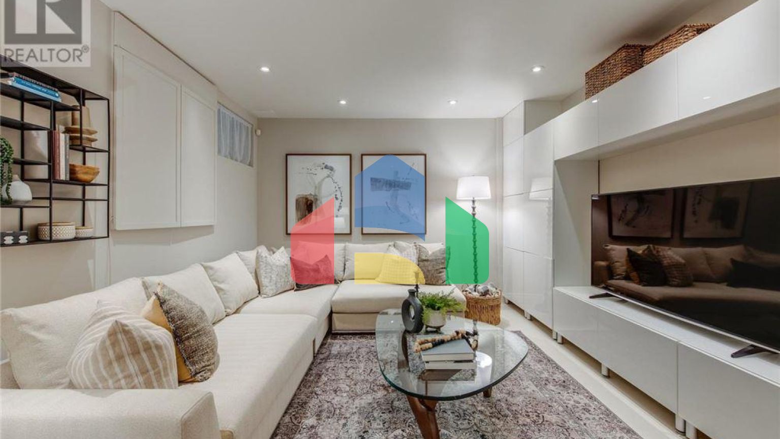 Residential - Single Family Home - Toronto, Canada - Canada