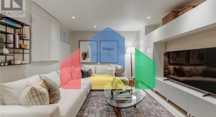 Residential - Single Family Home - Toronto, Canada - Canada