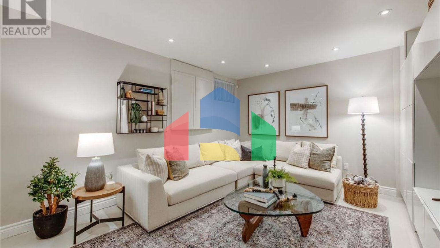 Residential - Single Family Home - Toronto, Canada - Canada