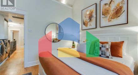 Residential - Single Family Home - Toronto, Canada - Canada