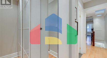 Residential - Single Family Home - Toronto, Canada - Canada