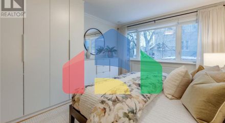 Residential - Single Family Home - Toronto, Canada - Canada