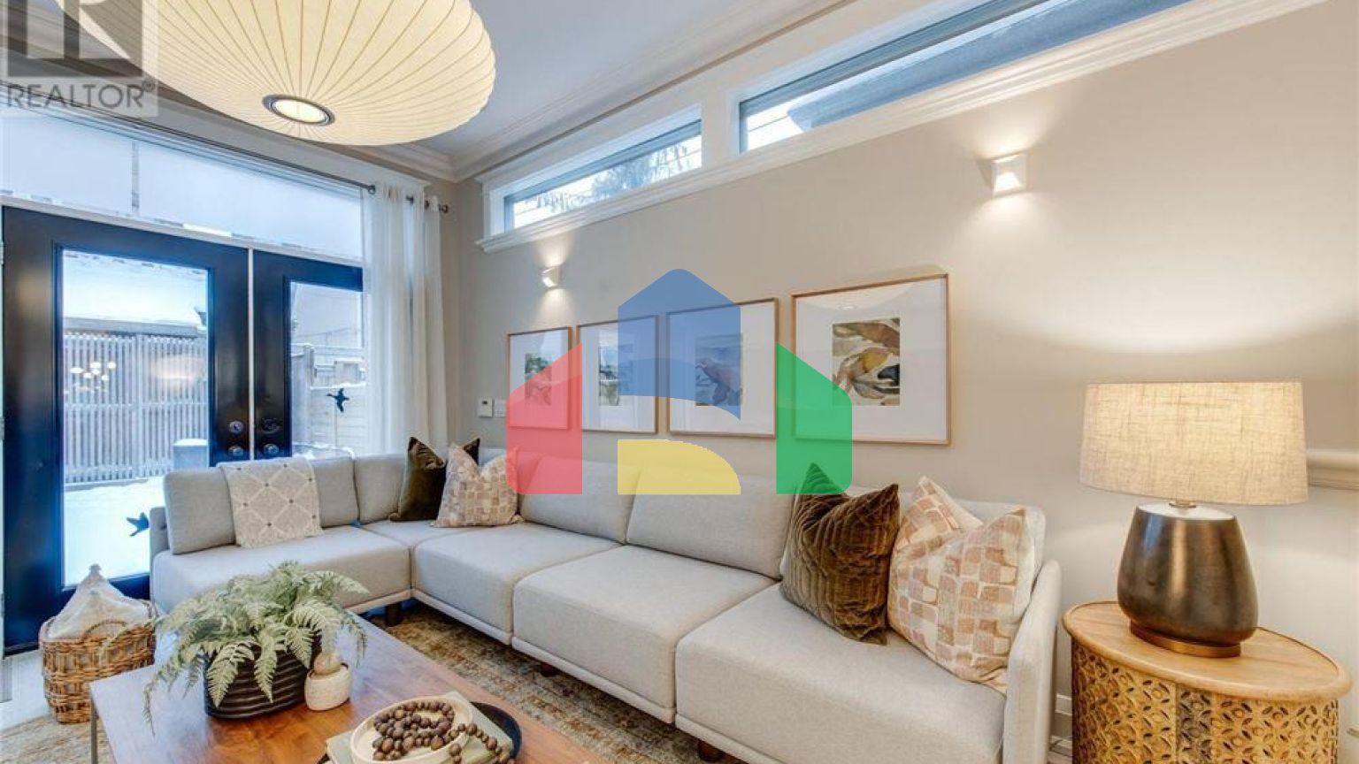 Residential - Single Family Home - Toronto, Canada - Canada