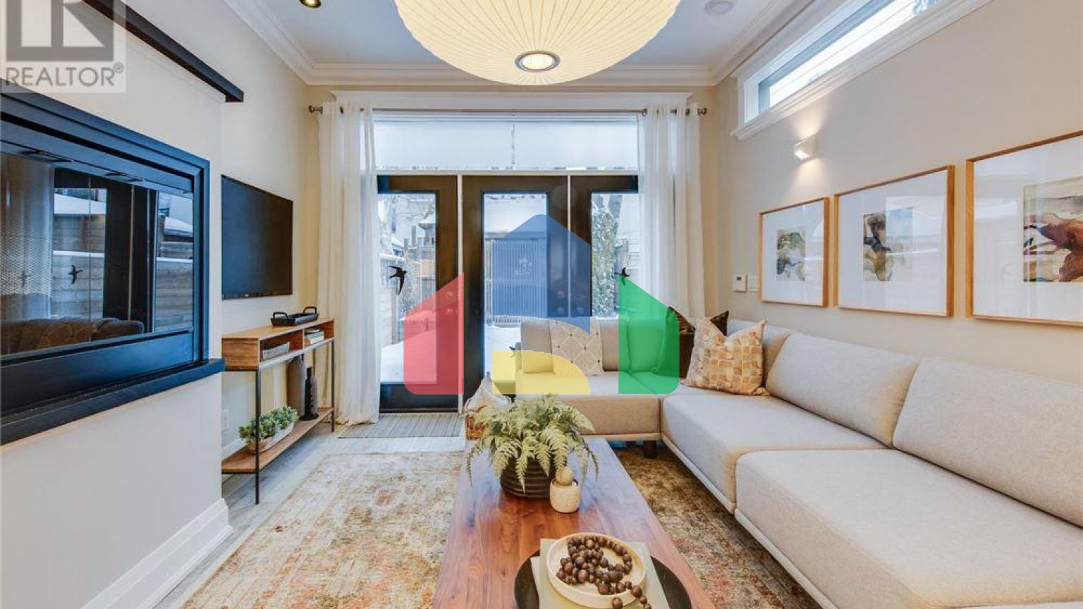 Residential - Single Family Home - Toronto, Canada - Canada