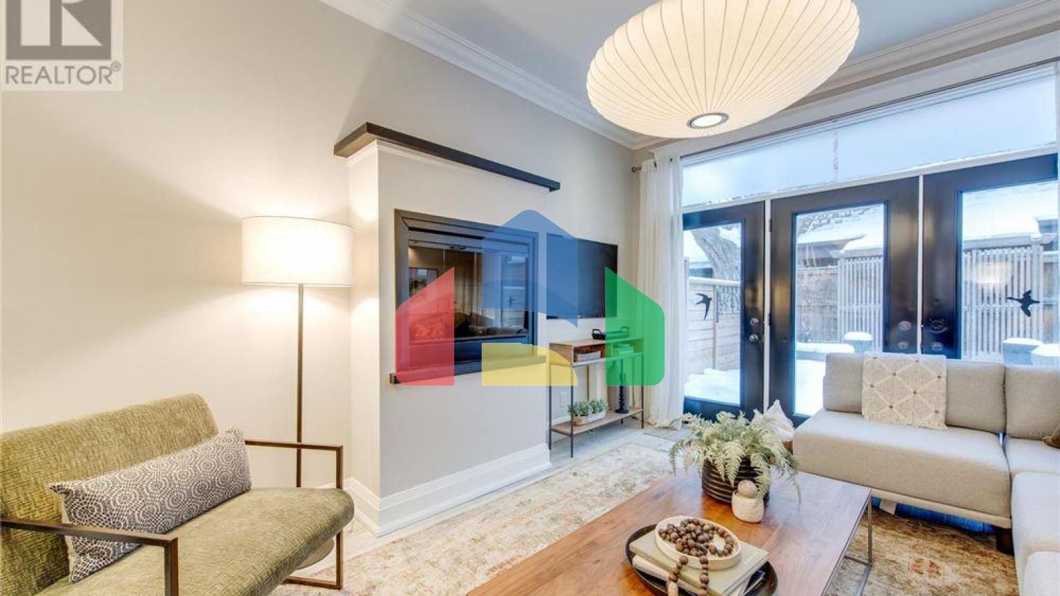 Residential - Single Family Home - Toronto, Canada - Canada