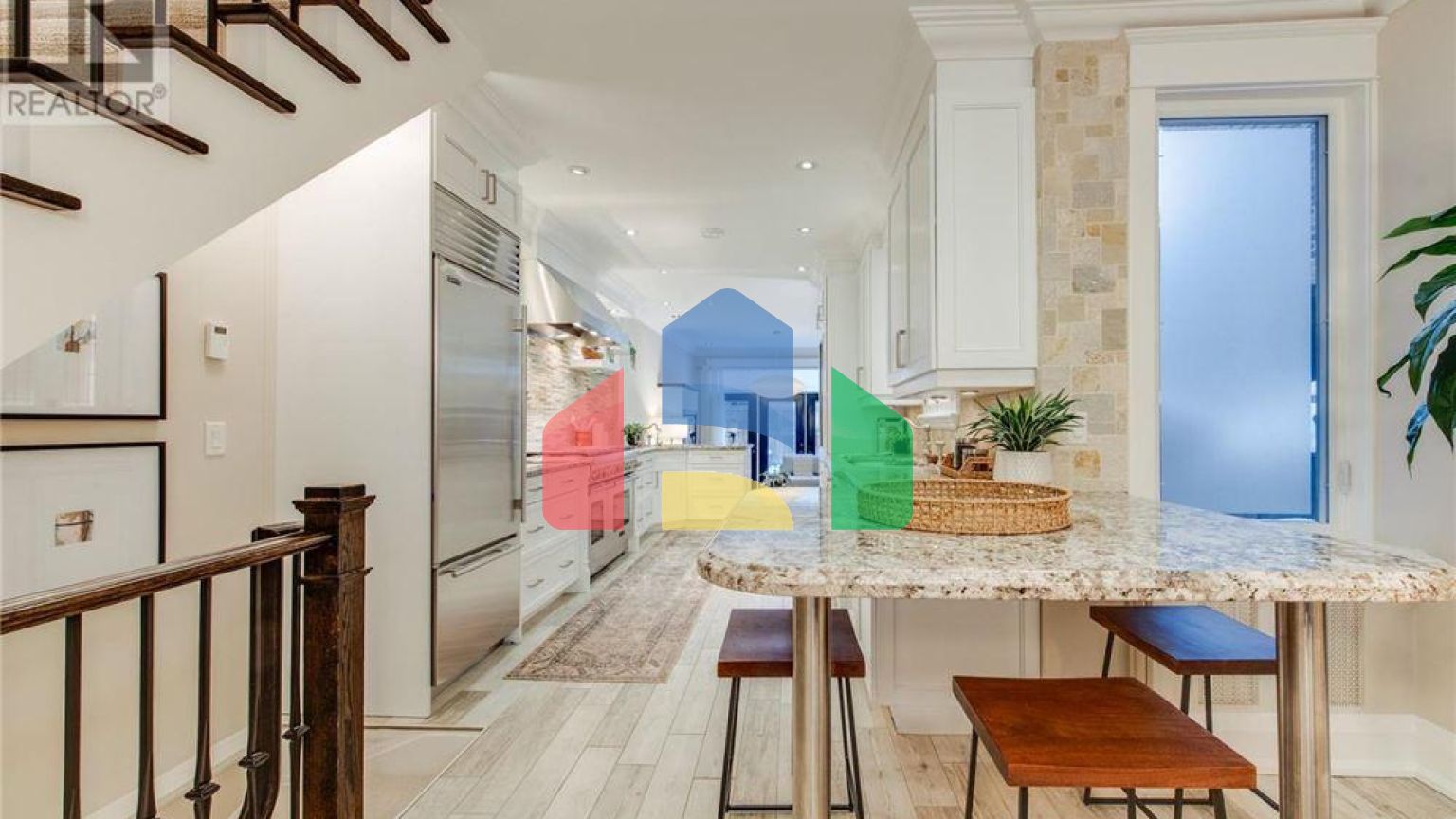 Residential - Single Family Home - Toronto, Canada - Canada