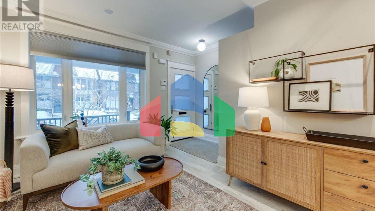 Residential - Single Family Home - Toronto, Canada - Canada