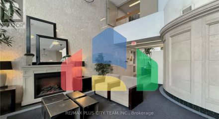 Residential - Single Family Home - Toronto, Canada - Canada