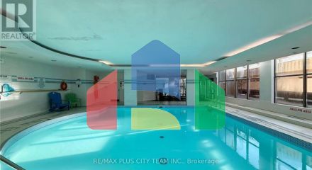 Residential - Single Family Home - Toronto, Canada - Canada