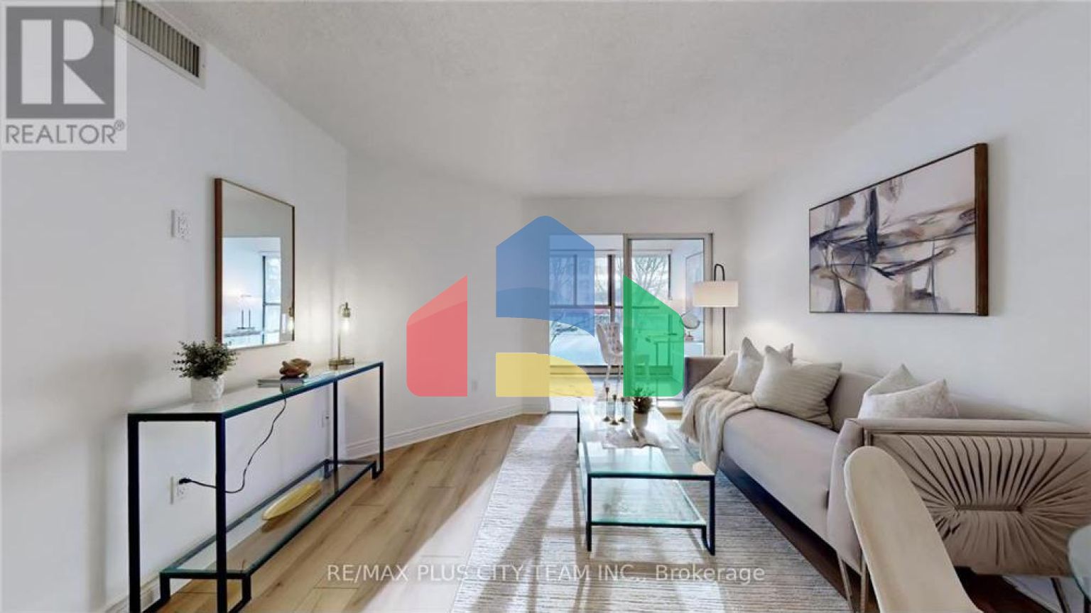 Residential - Single Family Home - Toronto, Canada - Canada