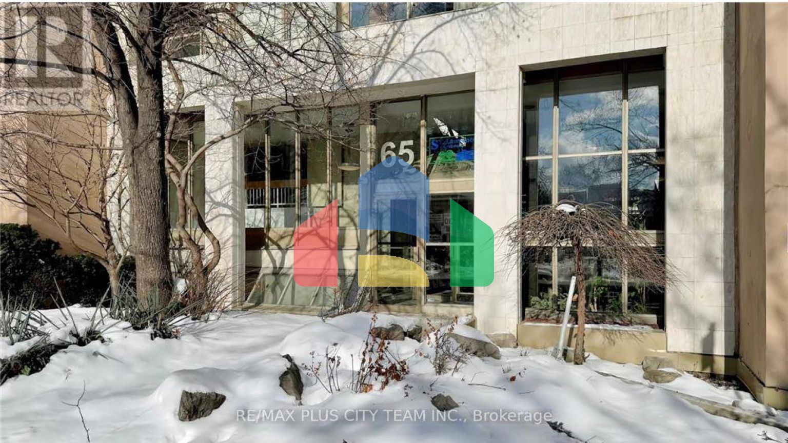 Residential - Single Family Home - Toronto, Canada - Canada