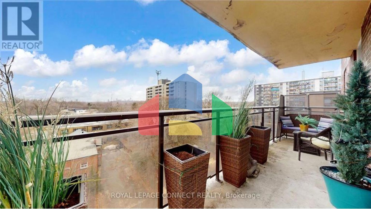 Residential - Condo/Apartment - Toronto, Canada - Canada