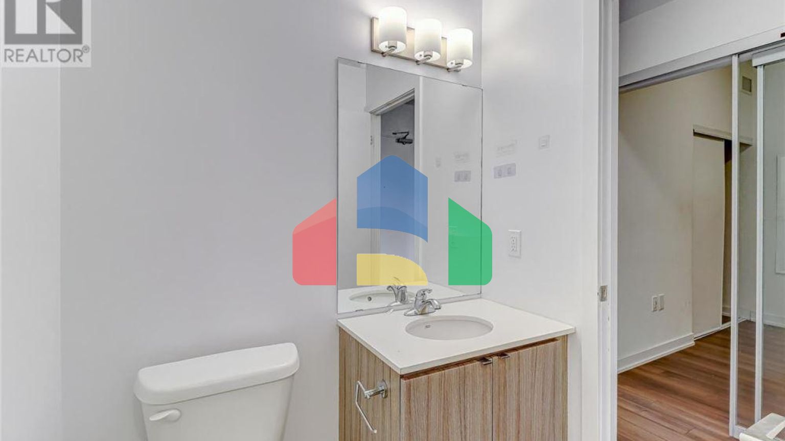 Residential - Condo/Apartment - Toronto, Canada - Canada